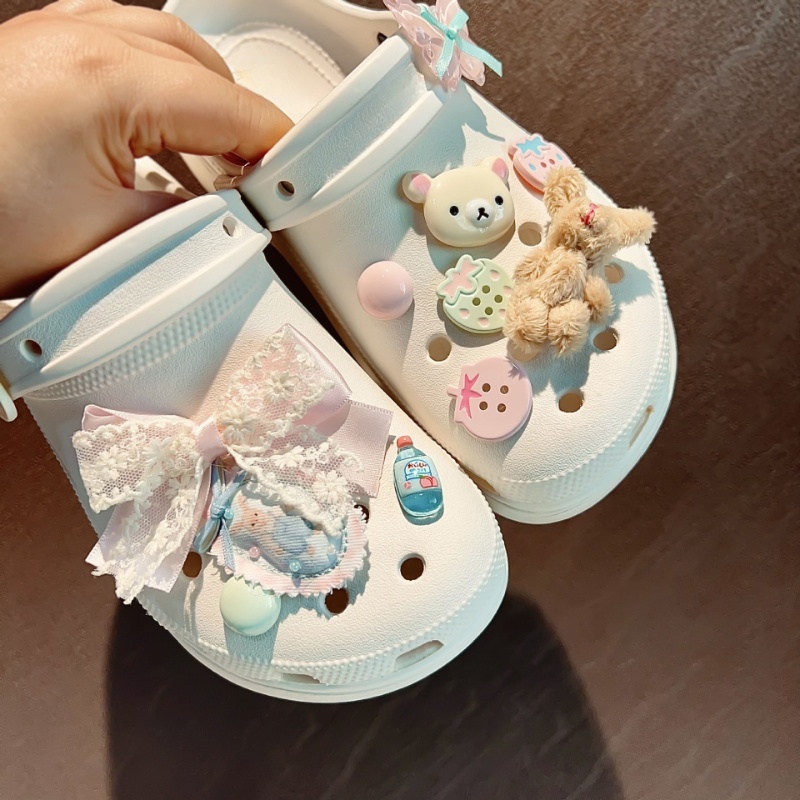 Gardening Tools Pink - Aksesoris Sepatu Beruang Pink dengan Ikat
